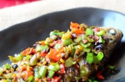 云昆明特色美食：探寻彩云之南的独特风味