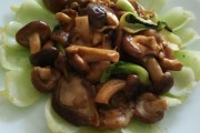 鲅鱼水饺：特色美食的魅力与传奇