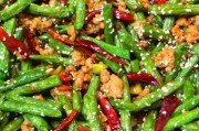 家常凉拌菜做法大全：解锁夏日清新美味