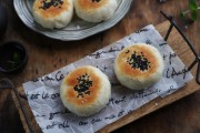 芹菜苗怎么做好吃？解锁清新口感新吃法