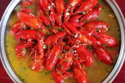 鸽子炖什么好吃？探索鸽子炖菜的美味奥秘