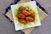 新加坡小吃街：探寻狮城美食的独特魅力