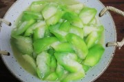 面条配什么菜好吃：探索面食搭配的无限可能