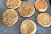 炖猪蹄的家常做法：美味与传统的完美融合