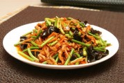 特色美食板：探索舌尖上的创意与美味