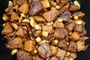 野炊地方特色美食：一场户外美食的盛宴