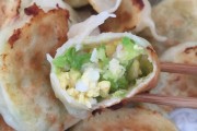 云南旅游必吃特色美食：一场味蕾的盛宴