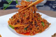 云南特色美食火锅：一场味蕾的盛宴