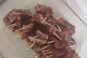 丽江的特色小吃：一场味蕾的盛宴
