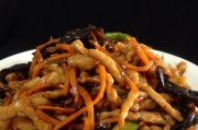昆明特色美食排名：探寻春城的味蕾盛宴