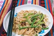 年糕汤的做法家常做法：温暖心灵的经典美食