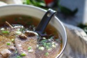 宜昌特色美食自己人：探寻地道风味，品味家乡味道