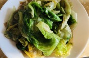 南京夫子庙小吃街：美食的天堂，味蕾的盛宴