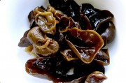 煲仔饭怎么做好吃 - 美食博主教你秘诀
