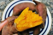 瑞丽特色美食：一场舌尖上的盛宴