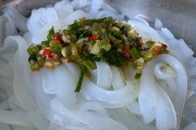 峰峰小吃：探寻隐藏在街巷中的美食宝藏
