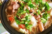 白菜熬菜的家常做法：温暖家常味，简单易学