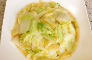 上海弄堂小吃：探寻城市深处的美味记忆