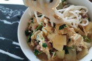 么小吃：探寻街头美食的独特魅力