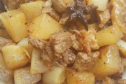 芹菜土豆丝怎么炒好吃：掌握秘诀，家常菜也能美味升级