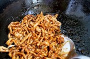 鸭子家常菜：传统美食的现代演绎