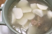 家常火锅做法：轻松打造冬日里的温暖盛宴