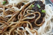 扬州的小吃有哪些：探寻美食之都的味蕾传奇