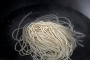 家常牛肉面做法：传承美味，温暖家常
