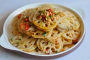 虫子小吃：探索另类的美食天地