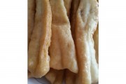 学校附近小吃：美味记忆的一角