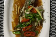 楚雄彝人古镇特色美食：一场味蕾的盛宴