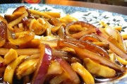 香港小吃一条街：探寻地道的美食天堂