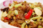 家常牛肉金针菇的做法：美味与营养的双重享受