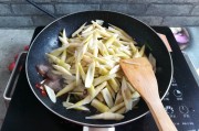 驴肉蒸饺怎么调馅好吃