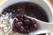家常炖排骨视频：掌握正宗做法，轻松变大厨！