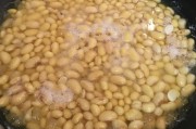 麻辣串串小吃车：街头美食的魅力