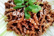 大理巍山小吃：探寻古韵美食的独特魅力