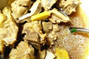 特色美食的形成：探索美食背后的故事
