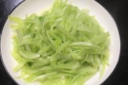 西红柿汤面怎么做好吃：家常美味一学就会