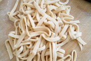 茄子片怎么炒好吃？掌握这些技巧，茄子片也能成为美味佳肴