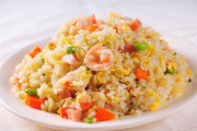 小吃街呼市：探寻呼和浩特美食的独特韵味