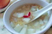 探索新疆特色美食：缸子肉的独特魅力