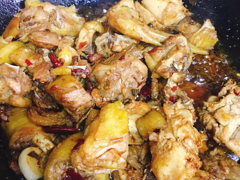乐山特色美食攻略：探寻美食背后的故事