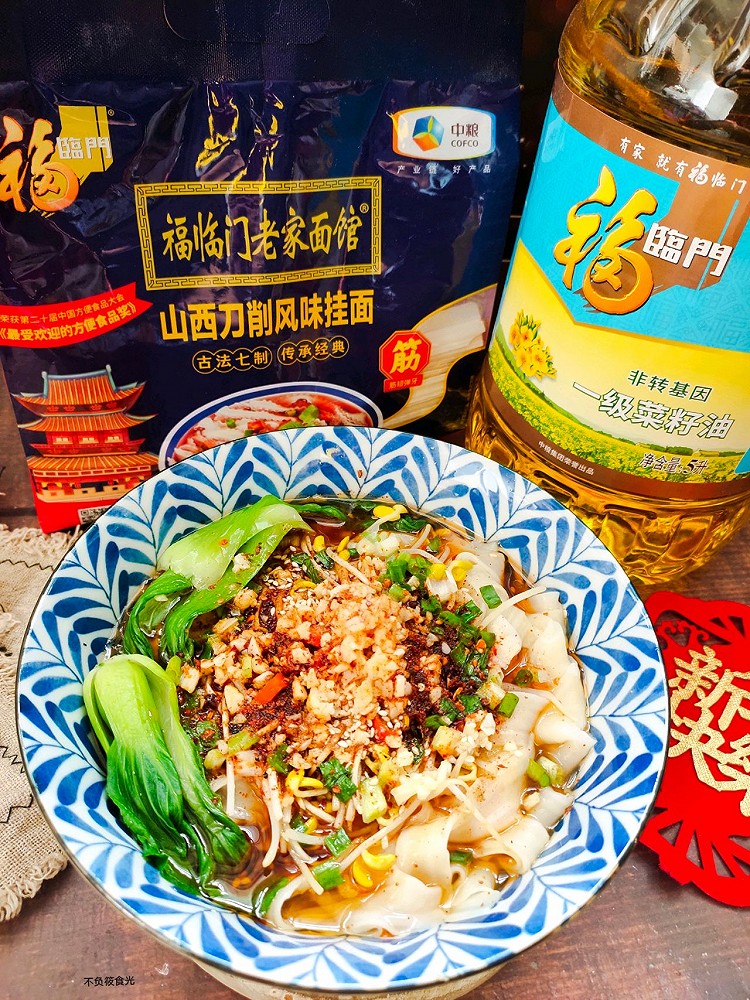 中国十大小吃街：舌尖上的美食之旅