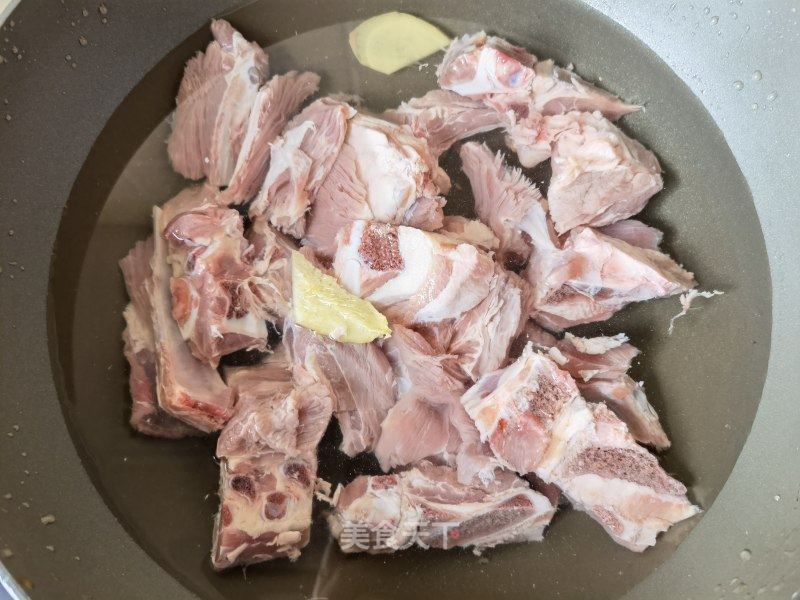 家常炒贝壳：鲜美口感，简单易学的海鲜佳肴