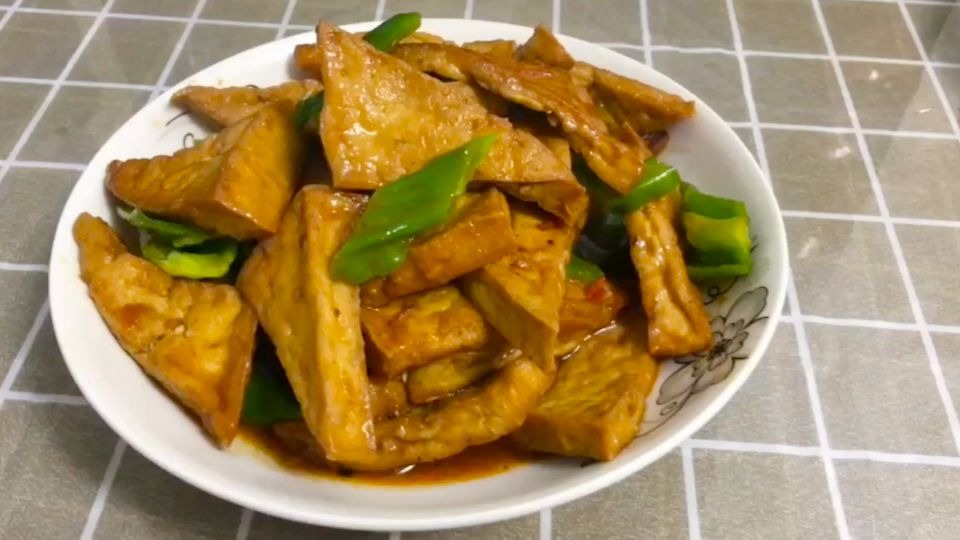 带皮花生怎么煮好吃？掌握这些技巧，美味又营养！
