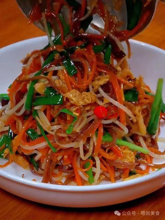 凉拌秋葵家常做法：简单易学，美味可口