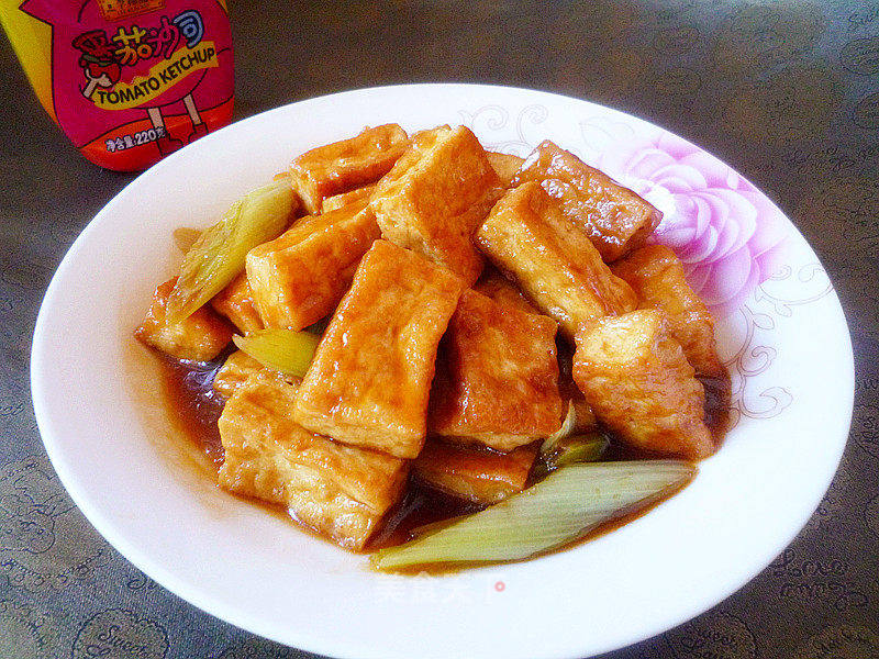 福建特色美食小吃：一场味蕾的盛宴