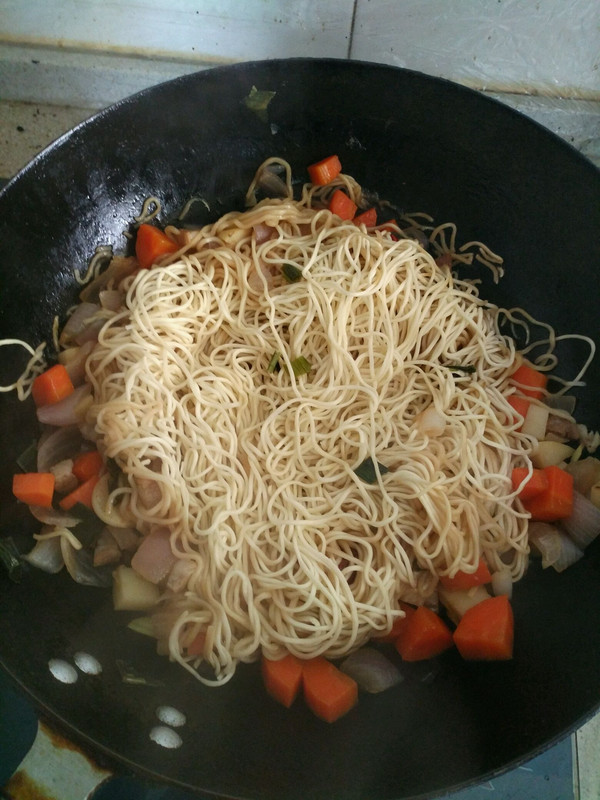 撒尿丸子的家常做法：传统美食的现代演绎