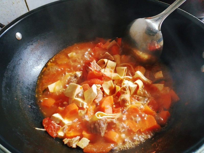 黄豆芽炒什么好吃？解锁美味新搭配